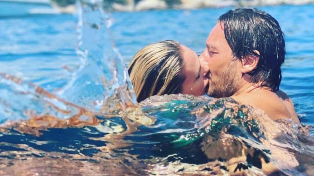 francesco totti e ilary blasi (web source)