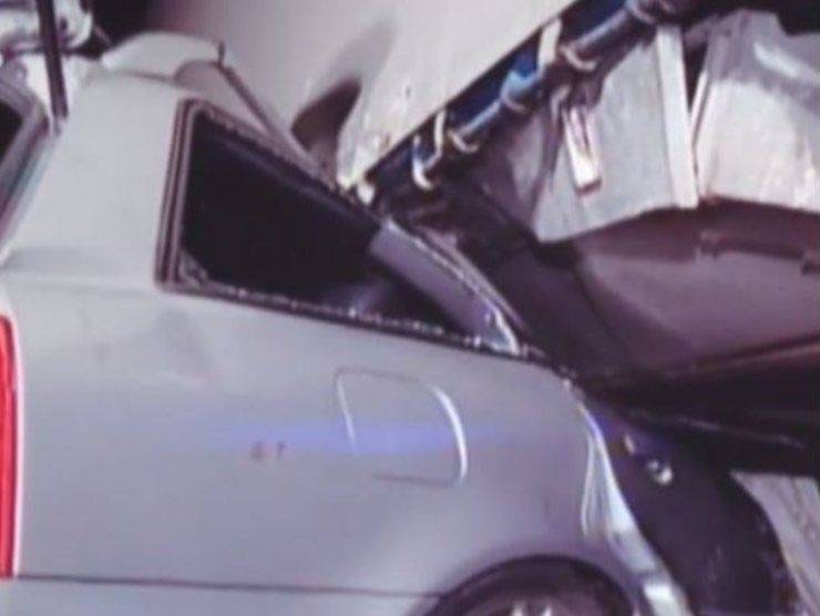 Ecco come era ridotta l’Audi della Parietti dopo il terribile incidente 