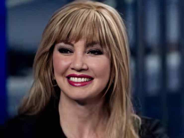 Una radiosa MIlly Carlucci