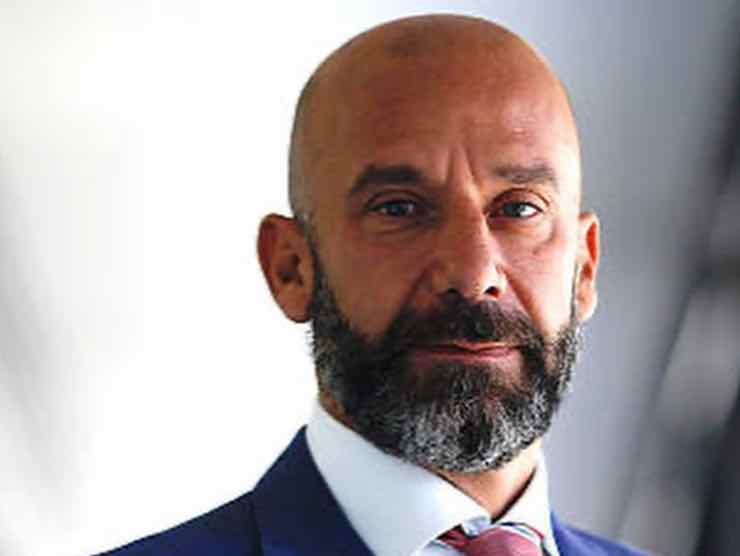 Vialli qualche anno fa 