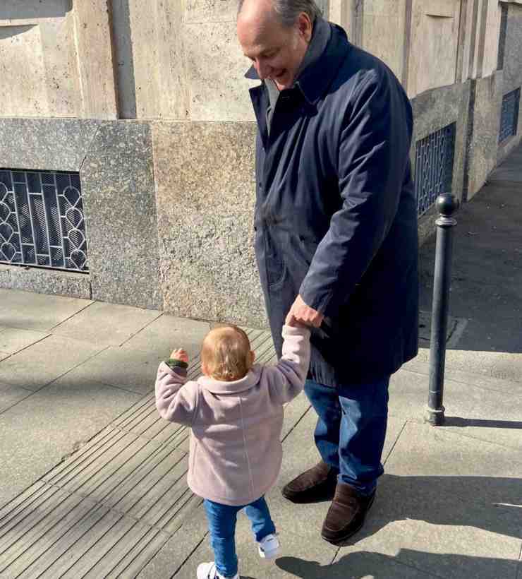 Gerry Scotti e la nipotina