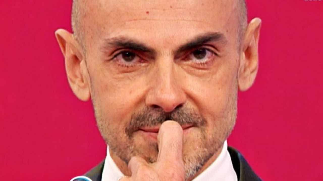 Enzo Miccio, musa e ispirazione di "Pechino Express" | Web Source