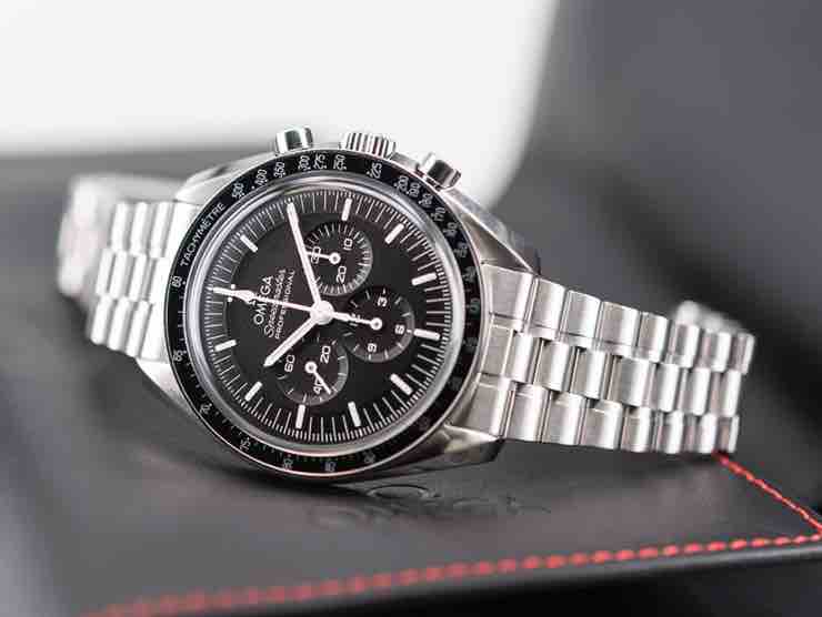 Omega Speedmaster Moonwatch | Web Source