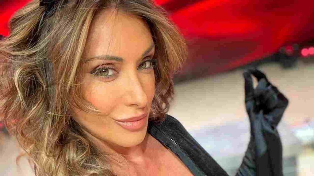 Sabrina Salerno (web source) 11.4.2022 direttanews.it