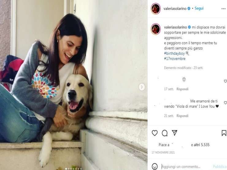 Valeria Solarino con il suo cane (Instagram) 28.4.2022 newstv.it