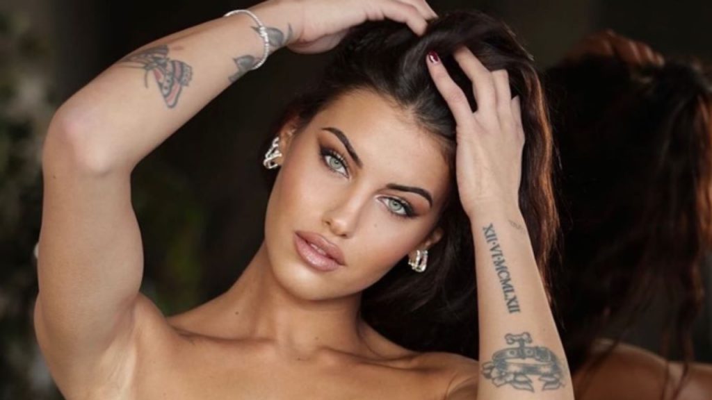 La straordinaria Carolina Stramare, ex Miss Italia | Web Source