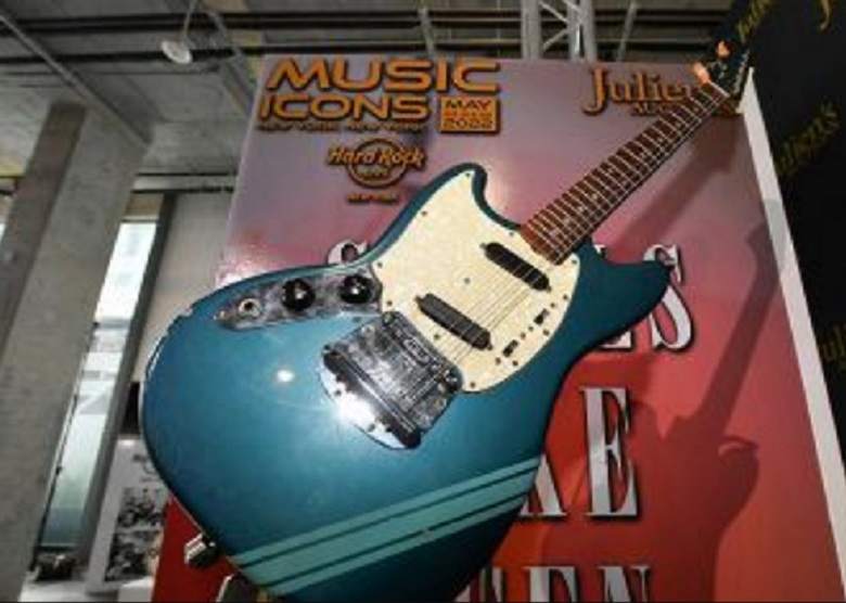 fender kurt cobain