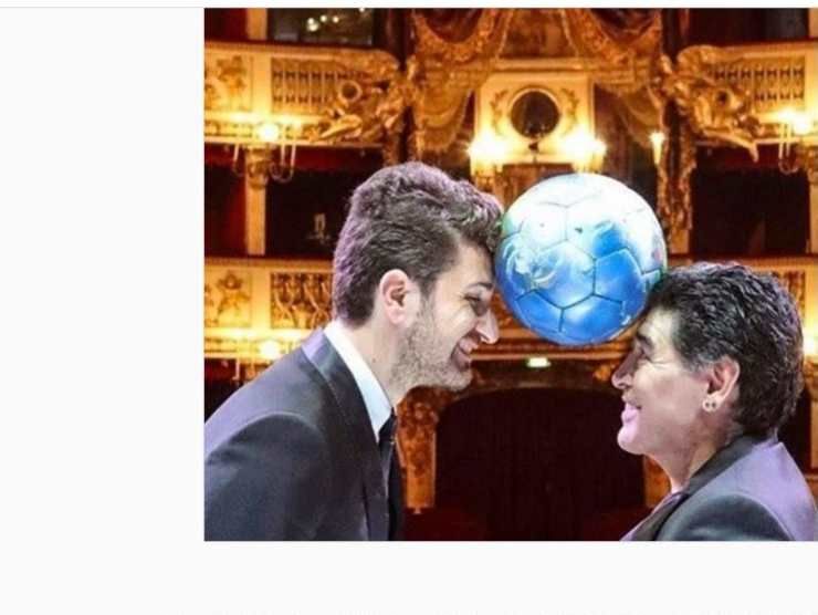 Alessandro Siani con Diego Armando Maradona (Instagram) 26.9.2022 newstv