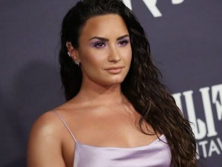 Demi Lovato (fonte web) 16.09.2022-newstv.it (1)