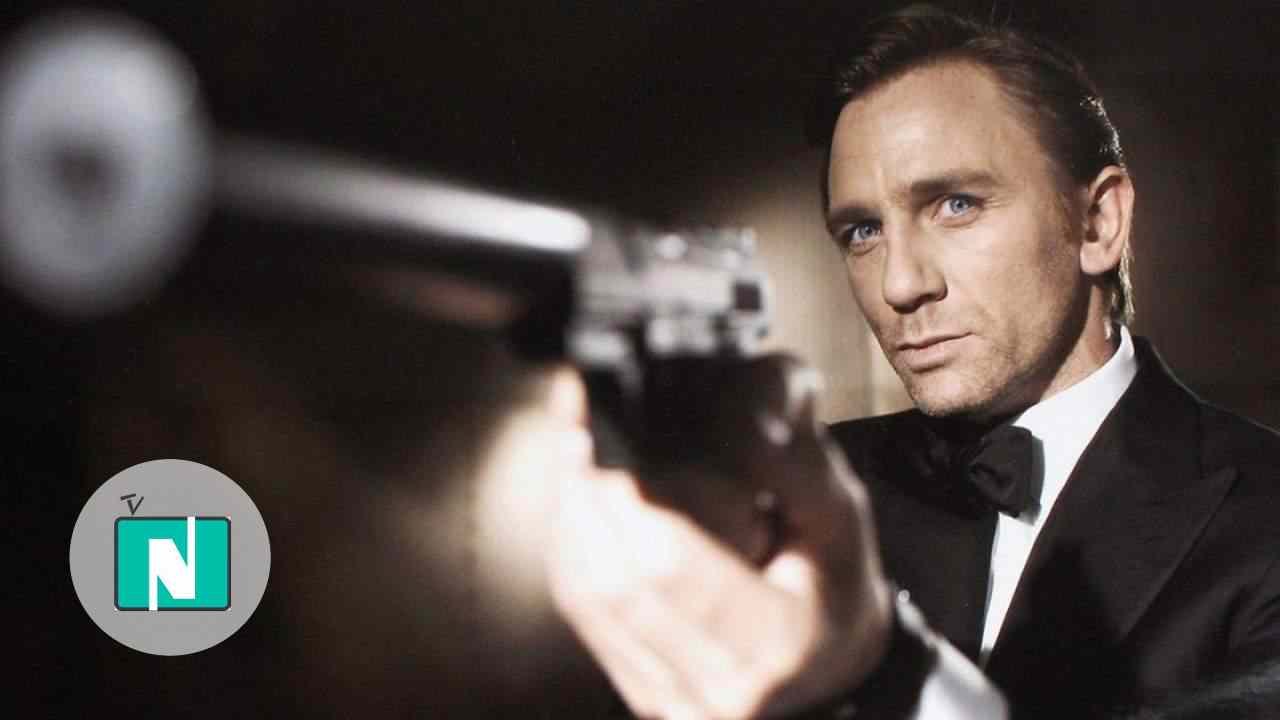 Daniel Craig