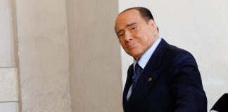 Silvio Berlusconi salute